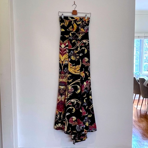 Just Cavalli Gown - Picture 8 of 12